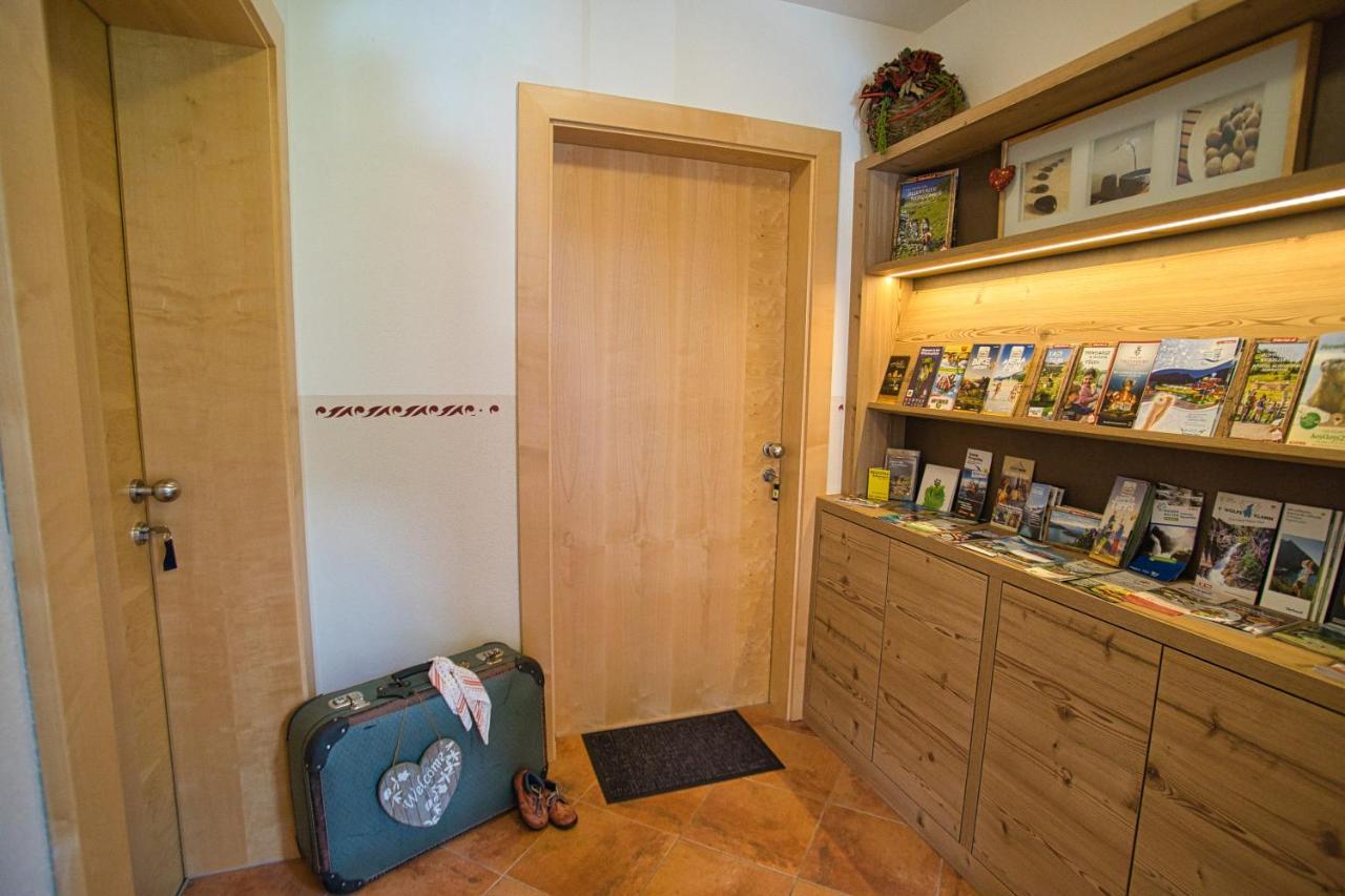 Appartement Sandra Стум Екстериор снимка