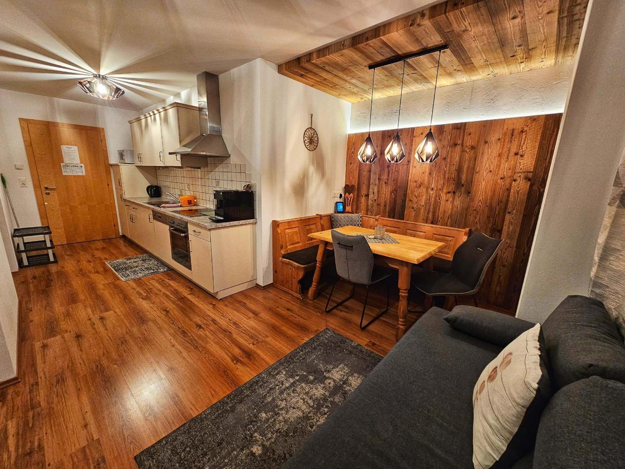 Appartement Sandra Стум Екстериор снимка