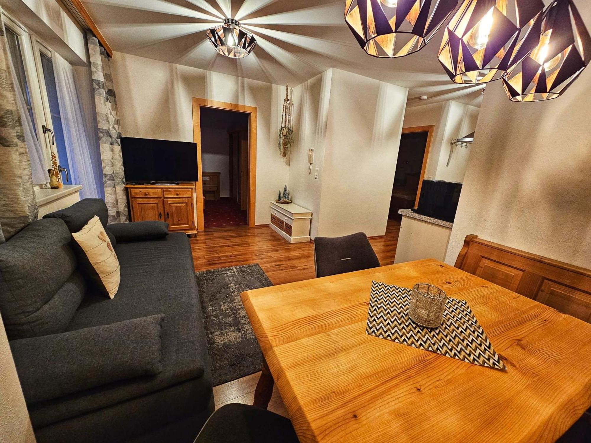 Appartement Sandra Стум Екстериор снимка