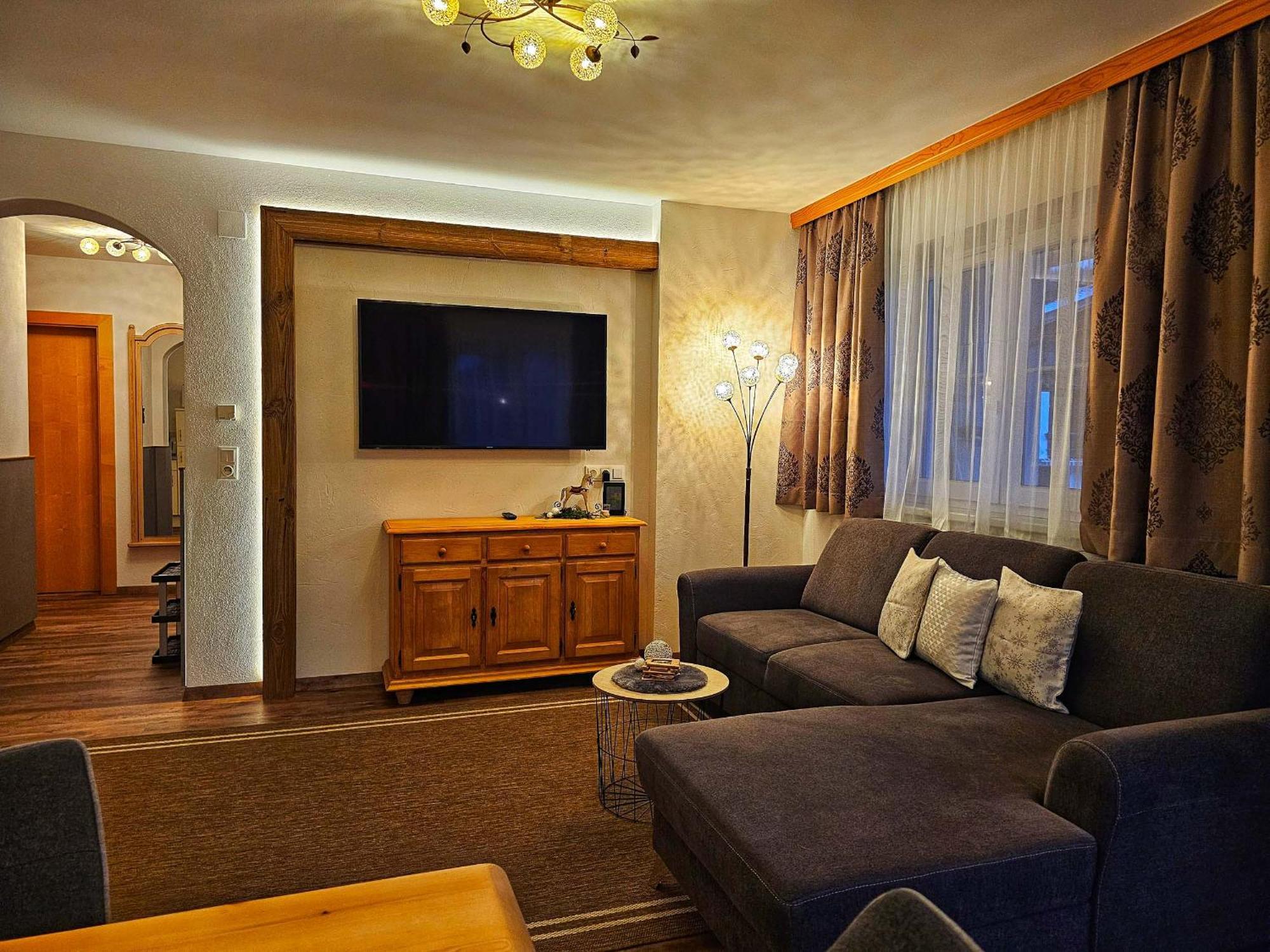Appartement Sandra Стум Екстериор снимка