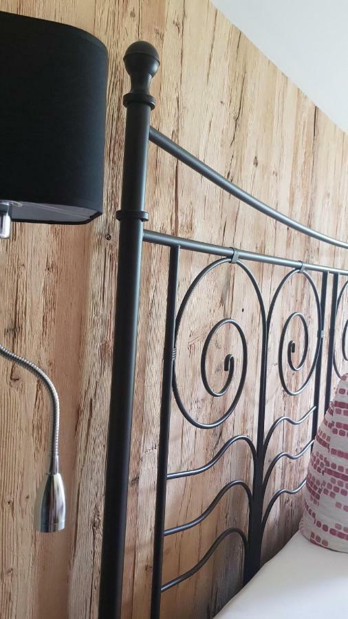 Appartement Sandra Стум Екстериор снимка
